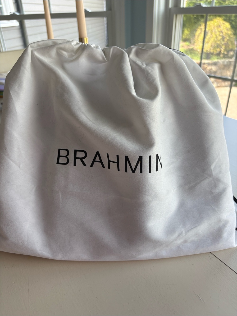 Brahmin Brown Croc-Embossed Leather Tote with Gold Hardware - Picture 8 of 8